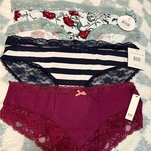 NWT set of 3 Women's Panties 2x